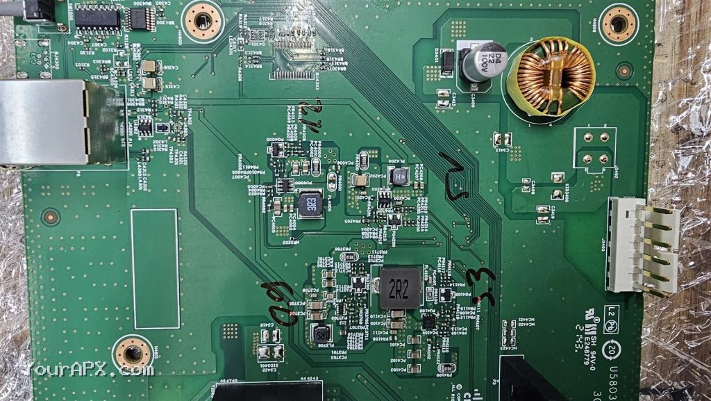 Mainboard và khối PoE của switch Cisco C1000-24P-4G-L