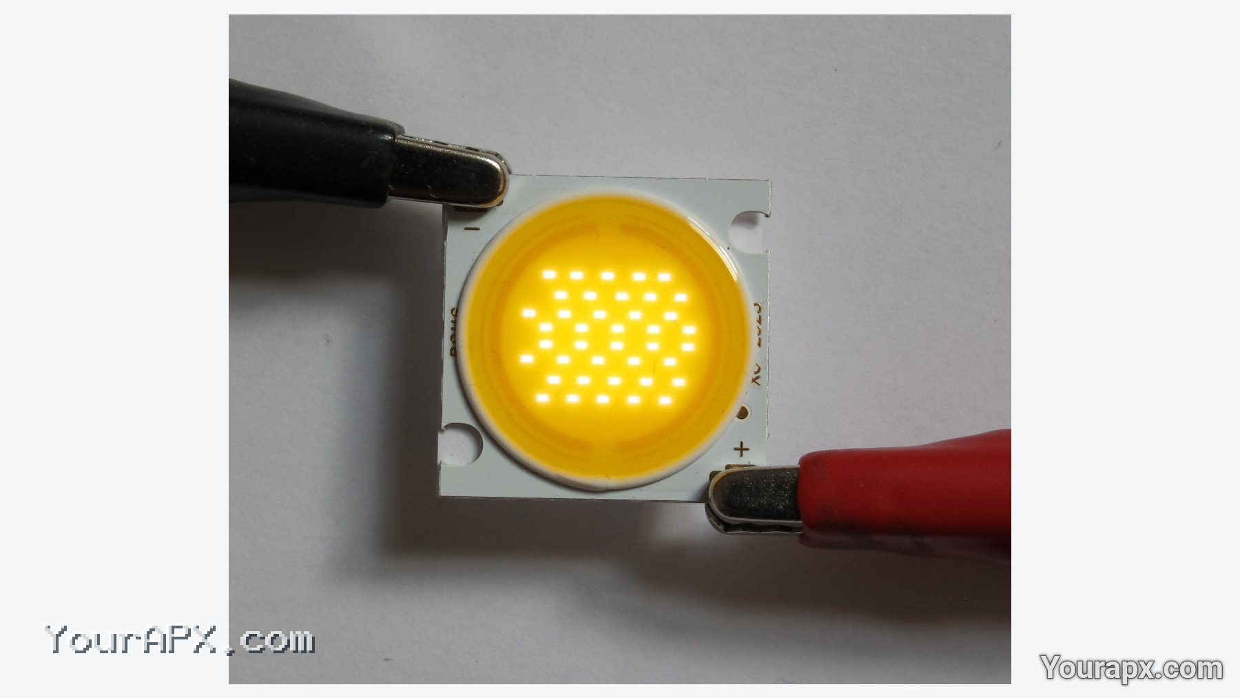 LED và diode phát quang là gì - ảnh 1
